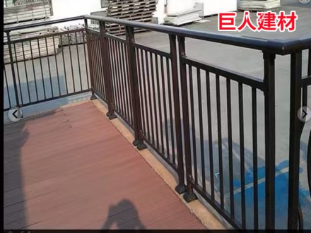 陽臺護(hù)欄