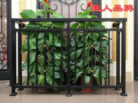 護(hù)欄 