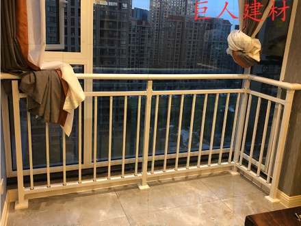 室內(nèi)陽臺護(hù)欄 